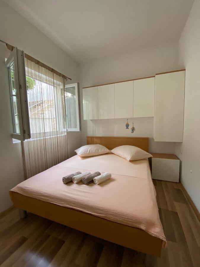 Apartmani Znaor Baska Voda Ngoại thất bức ảnh
