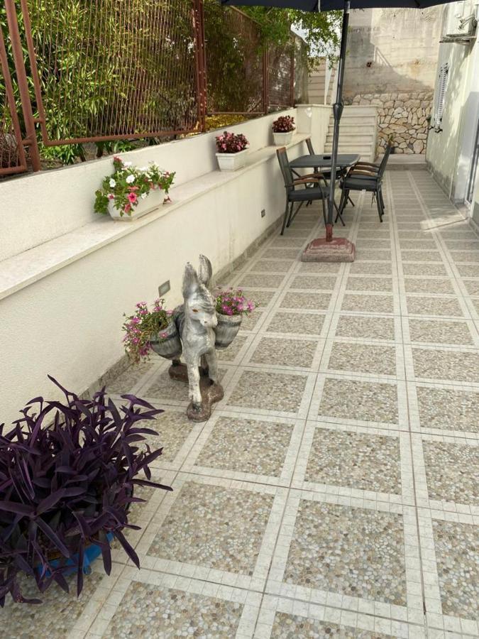 Apartmani Znaor Baska Voda Ngoại thất bức ảnh