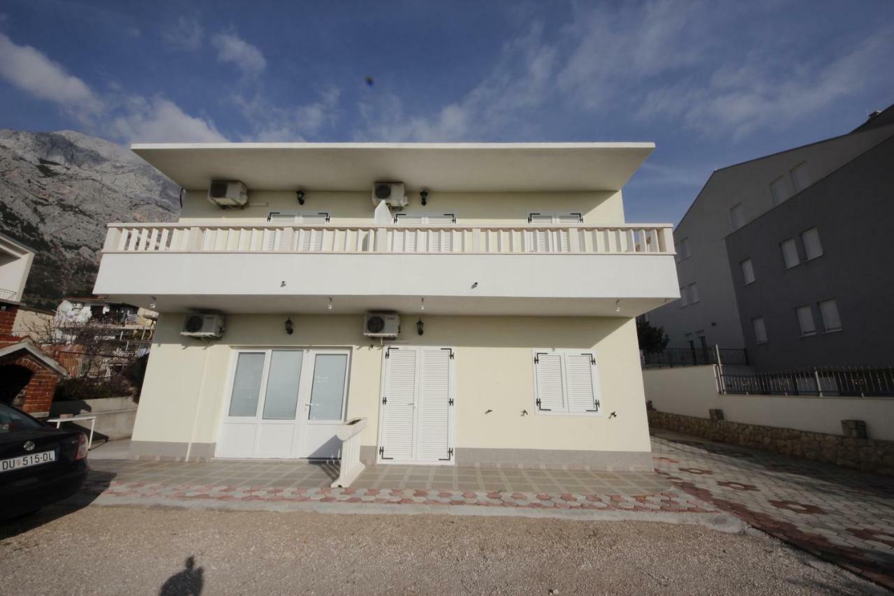 Apartmani Znaor Baska Voda Ngoại thất bức ảnh