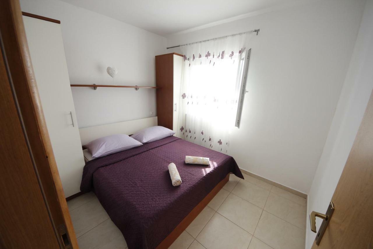 Apartmani Znaor Baska Voda Ngoại thất bức ảnh